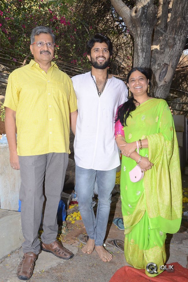 Vijay-Devarakonda-New-Movie-Opening-Photos